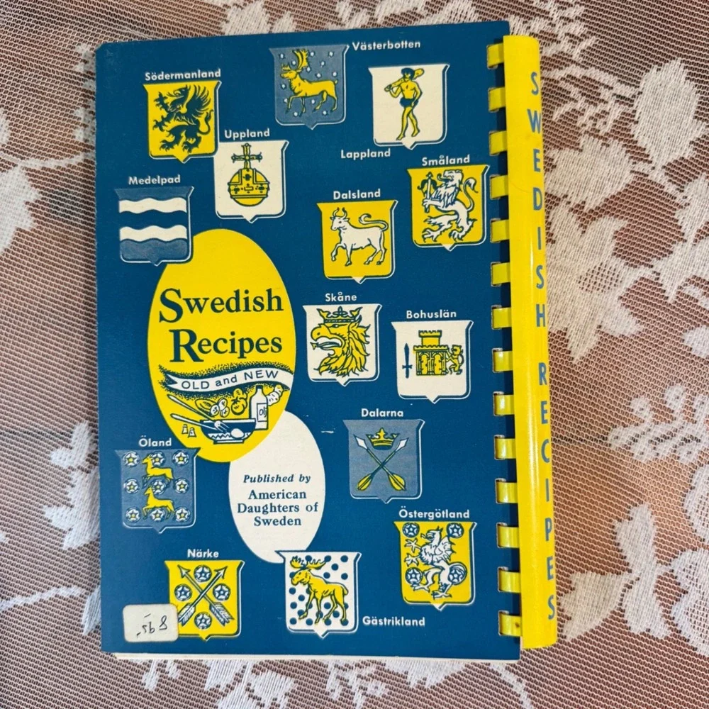 American Daughters of Sweden Cookbook 1955 Blue Yellow Good Vintage Recipes